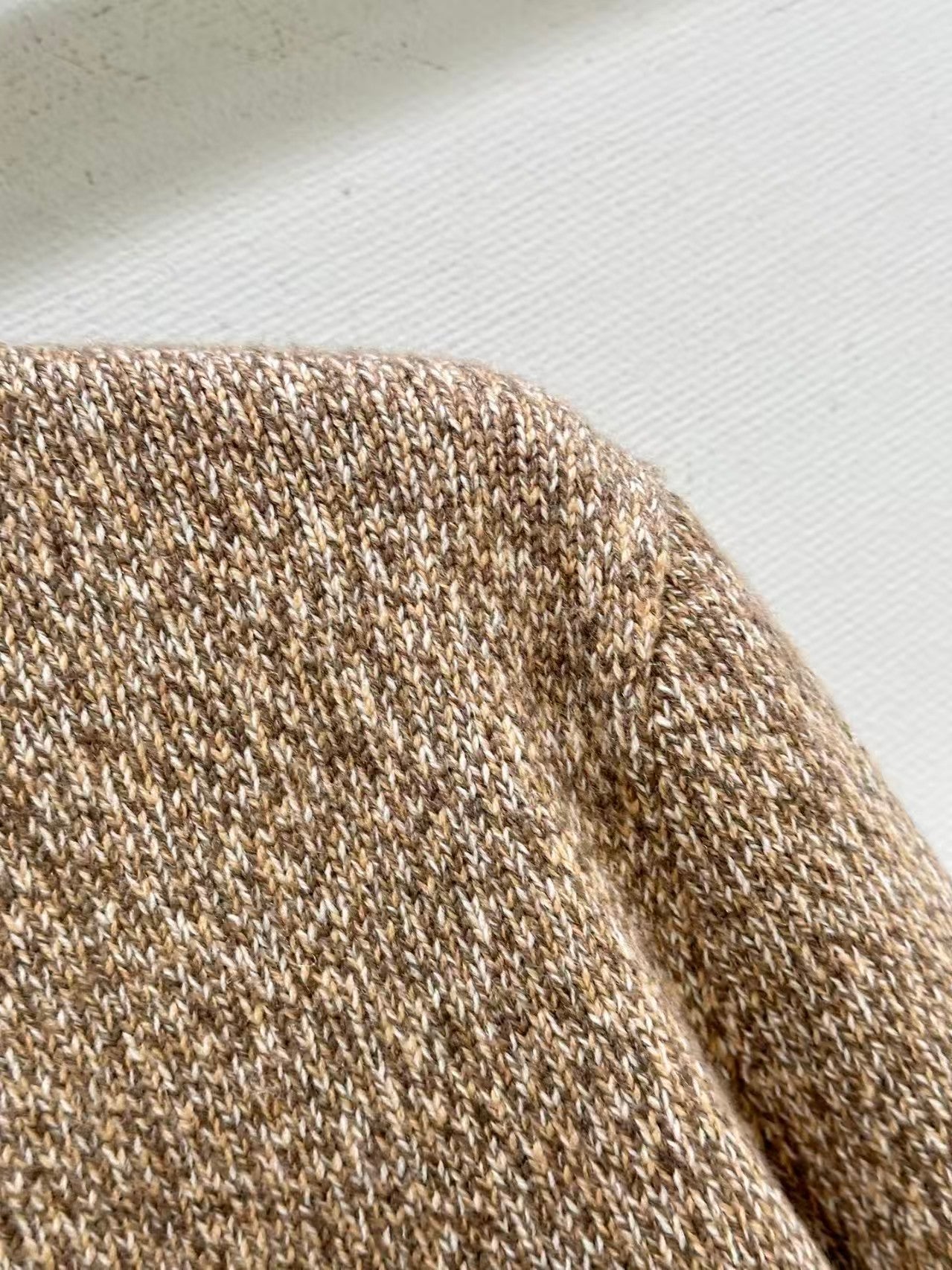 New wool knit cardigan