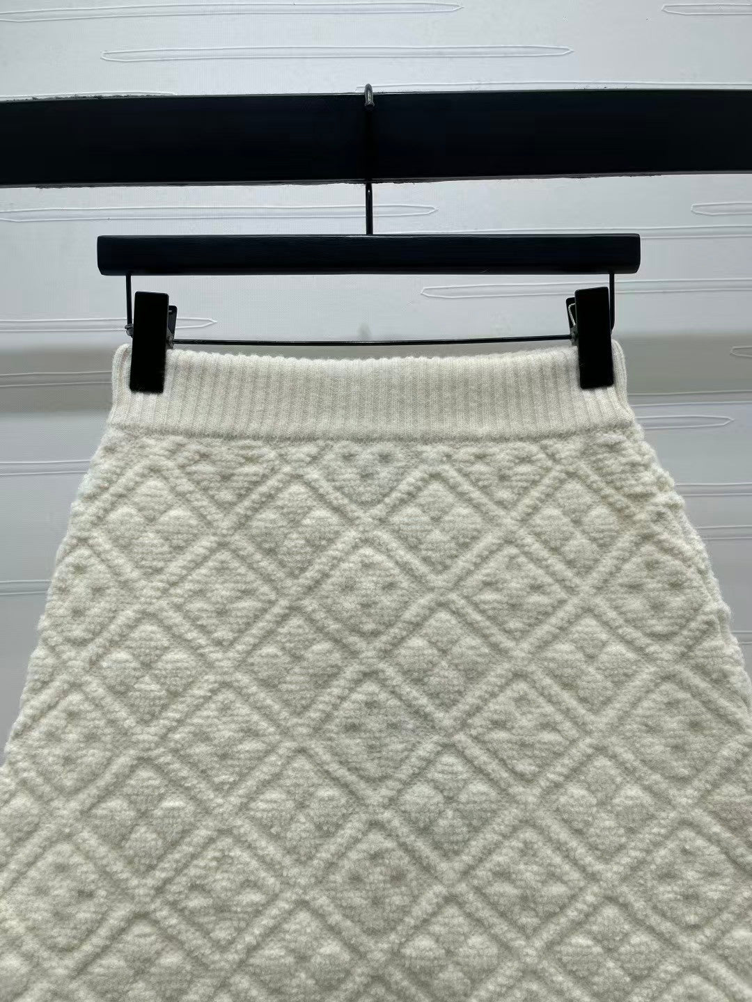 Jacquard knit skirt