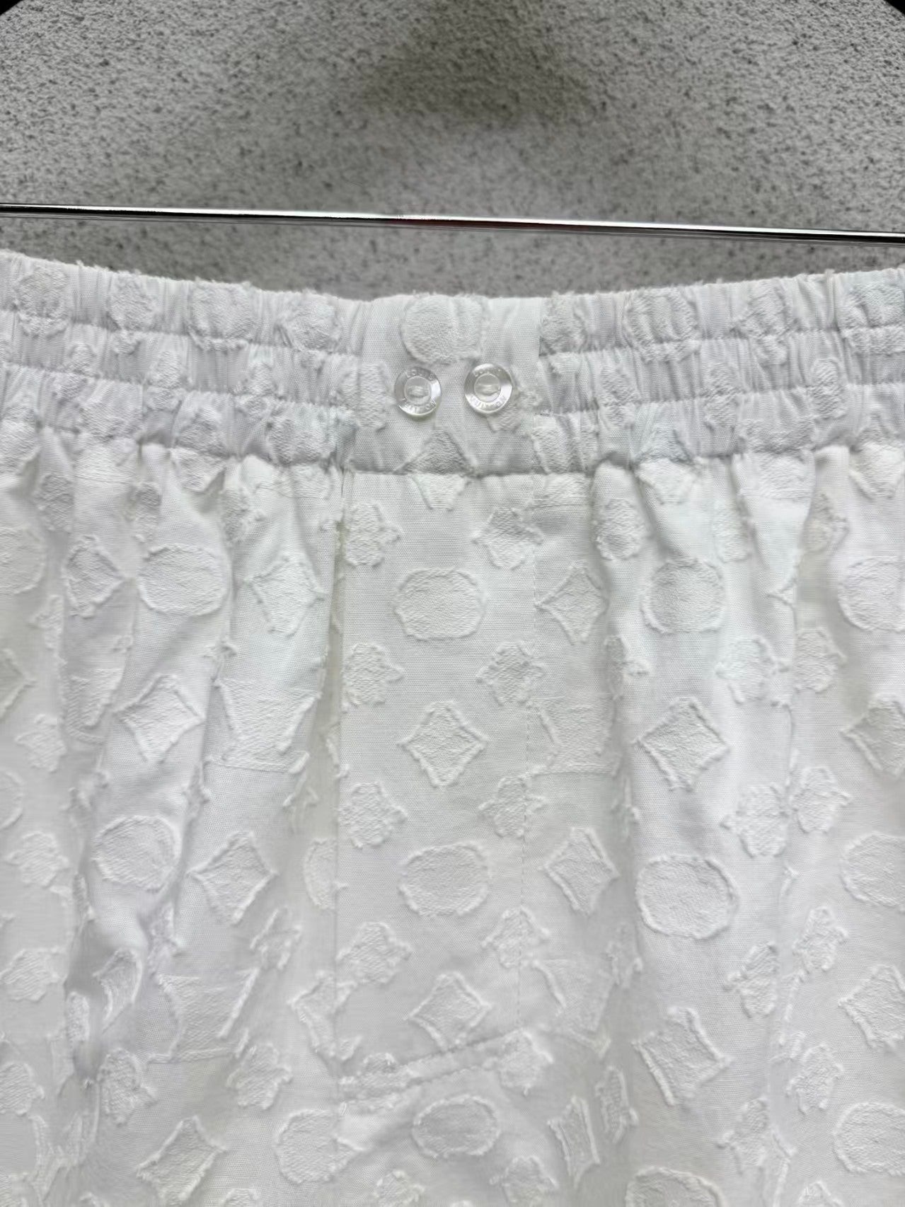26SS White Jacquard Lace Shorts