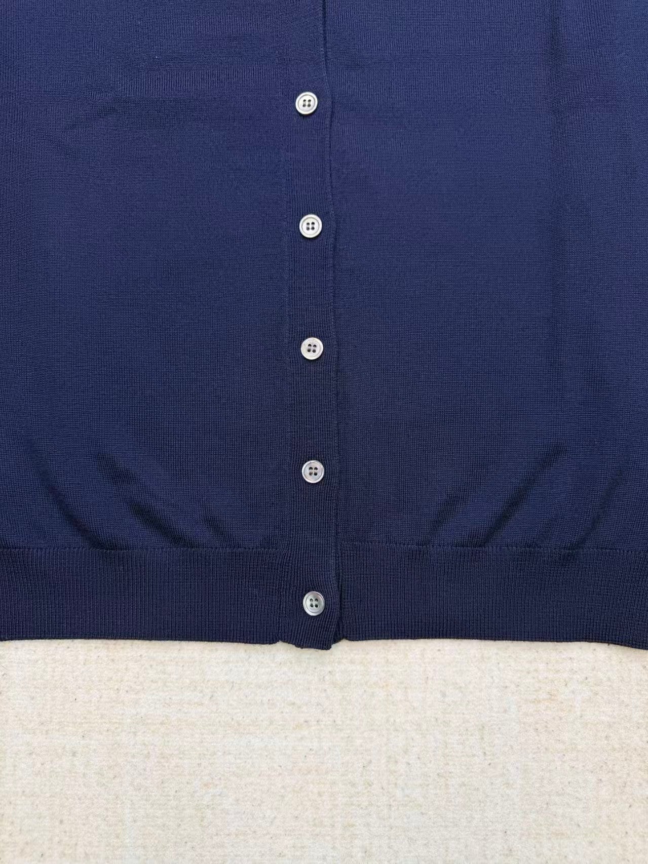 26 New Cut-out Tassel Knit Vest(副本)