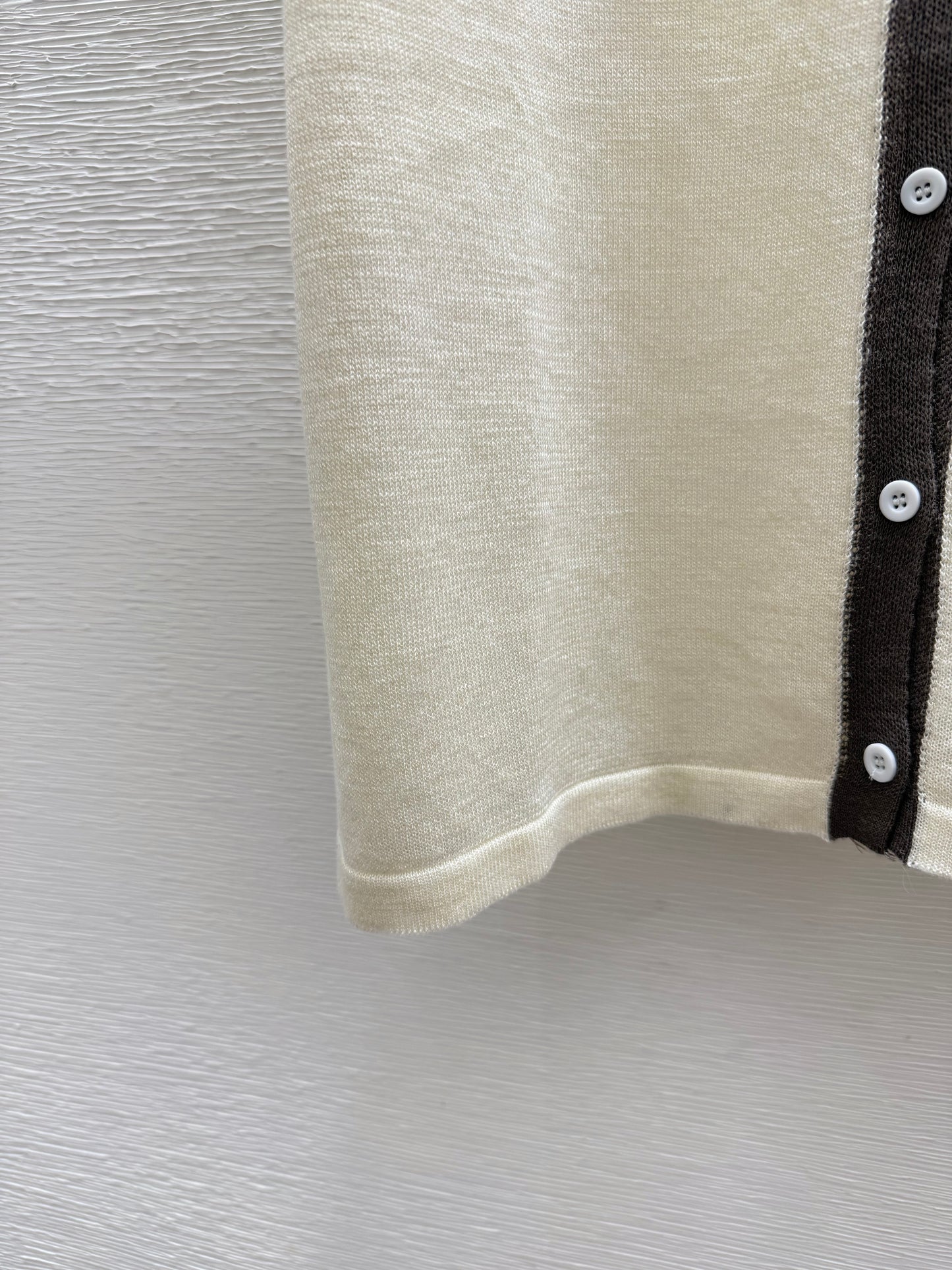 26 New Color-Block Short-Sleeve Cardigan