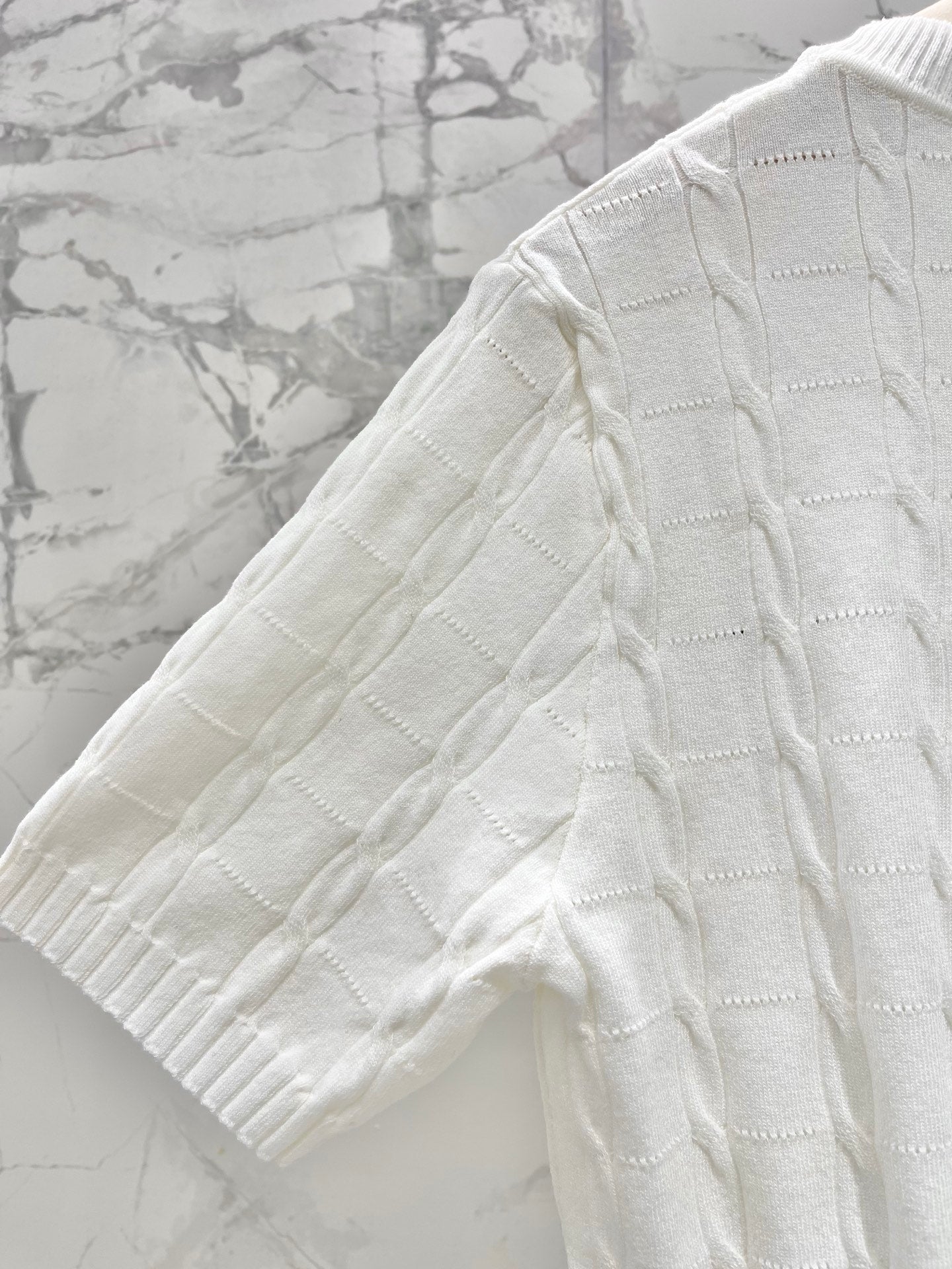 26 New Knit T-Shirt