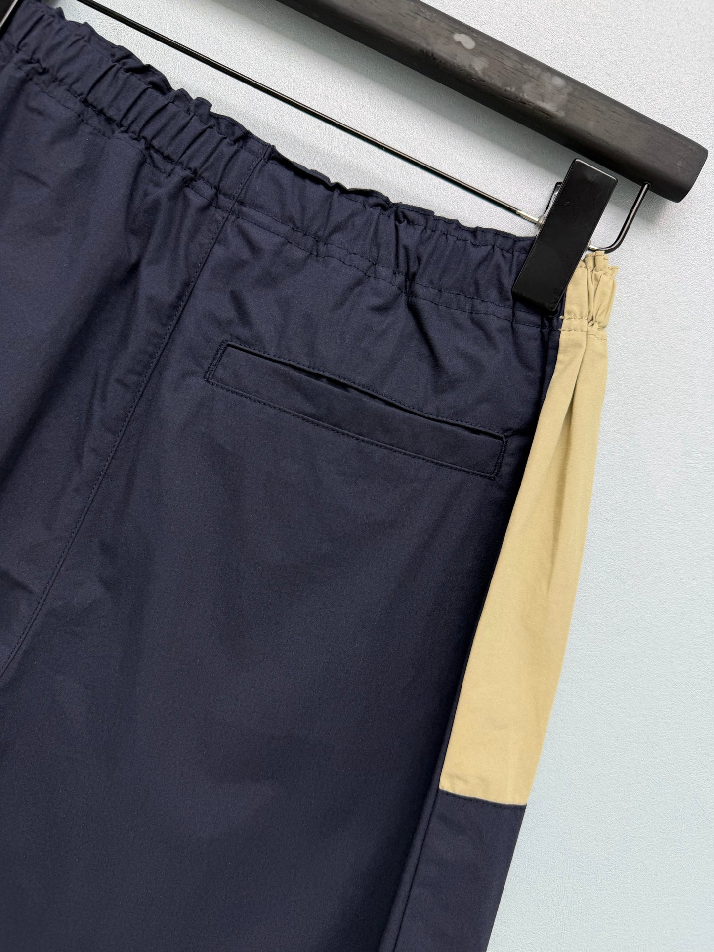 26 New Navy Color-Block Wide-Leg Casual Trousers