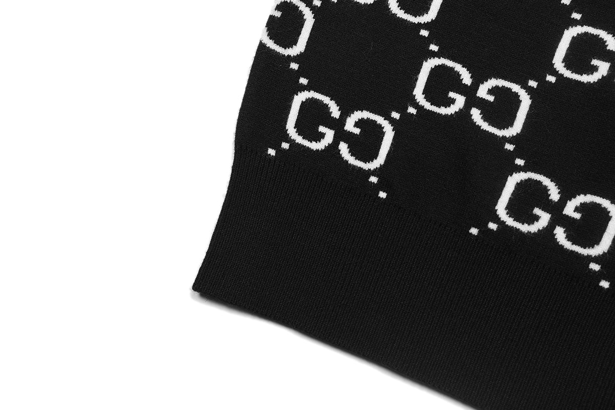 26 New All-Over Jacquard Sweater