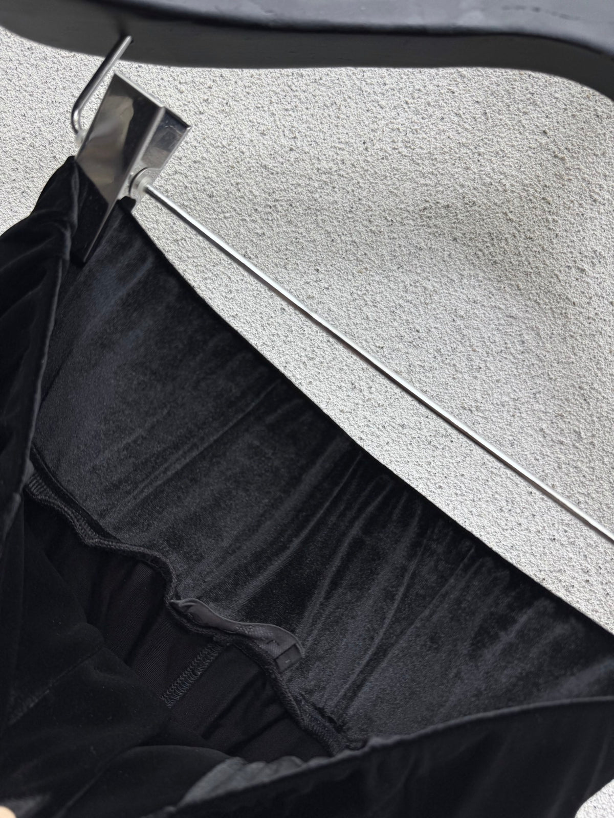 26FW New Velvet Trousers with Metal Letter Buckle