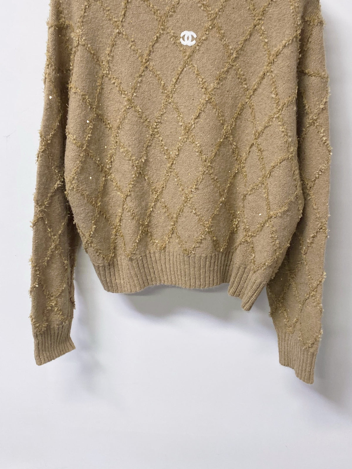 26FW New Long-Sleeve Knit Top