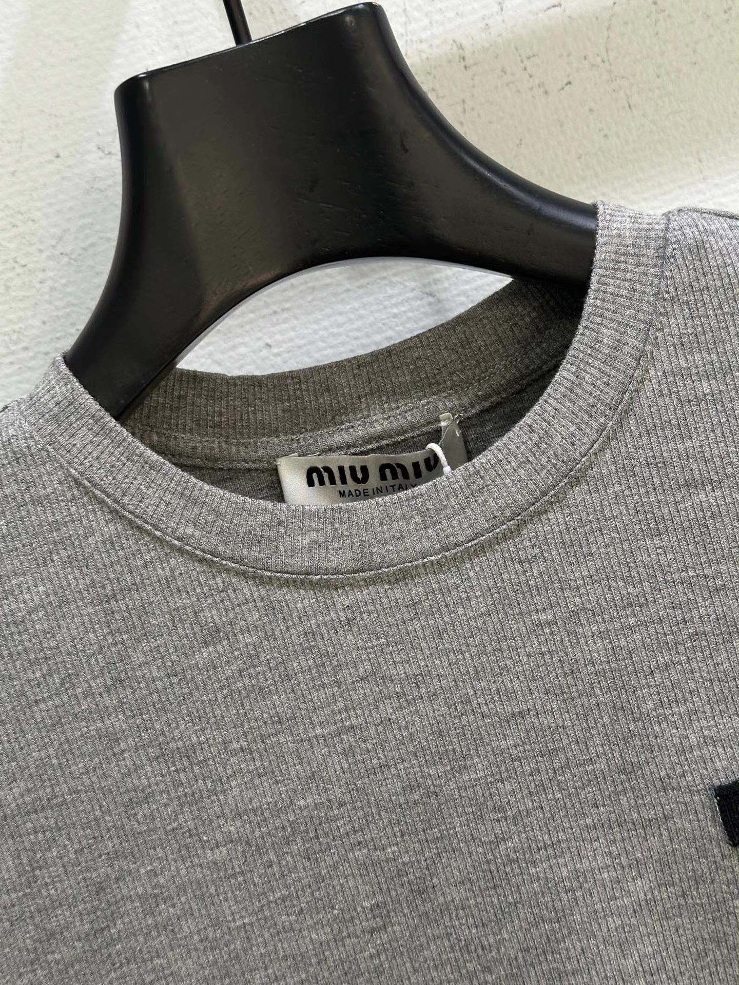 26 New T-shirt with small logo