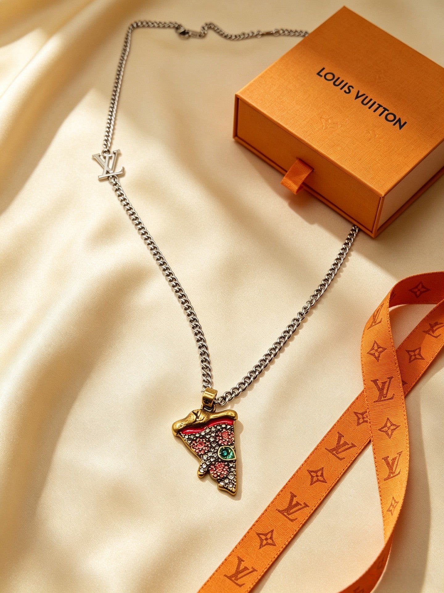 New pizza charm necklace