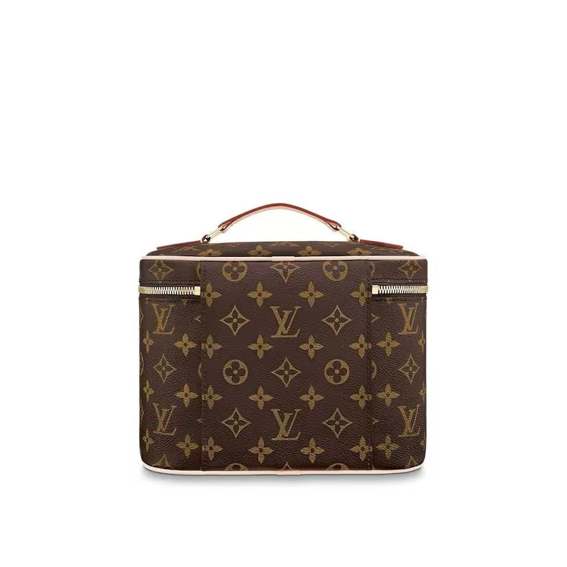 Cosmetic bag