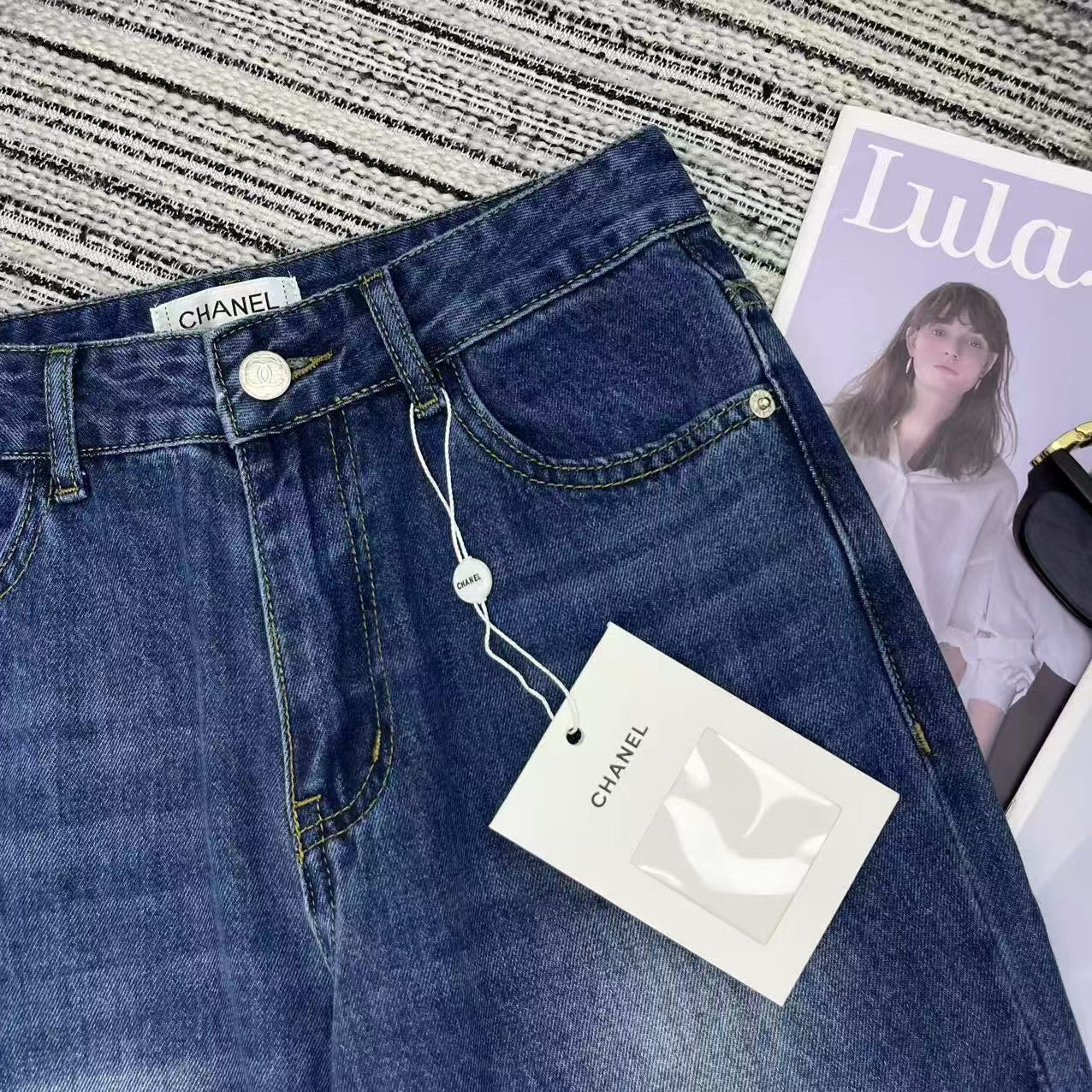 25 Early Spring Logo Print Sequined Denim Straight Leg Pants