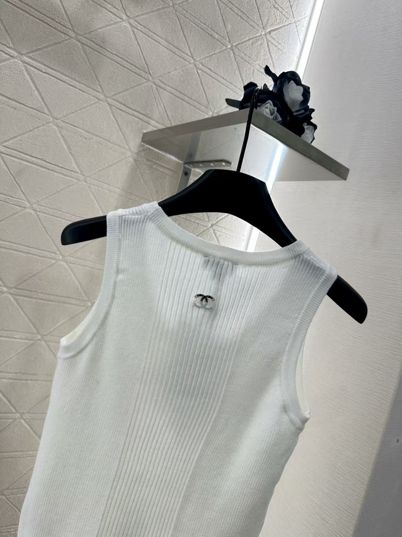 Heart knitted vest