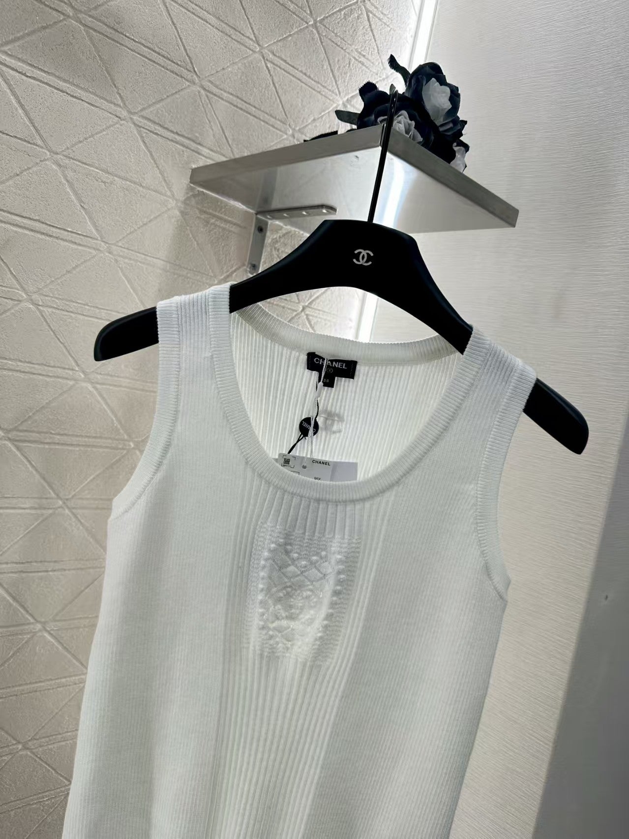 Heart knitted vest