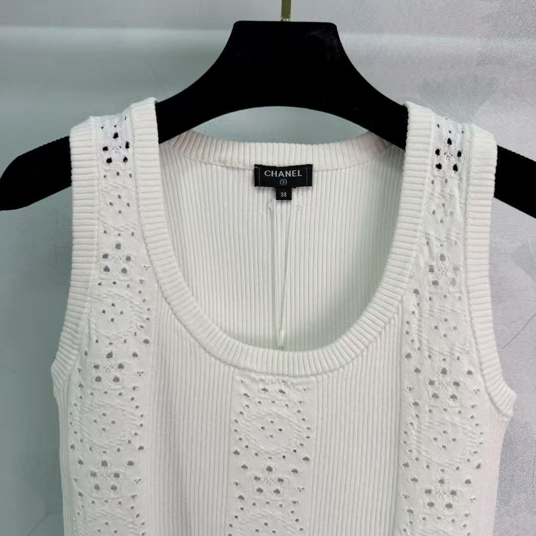 New hollow vest