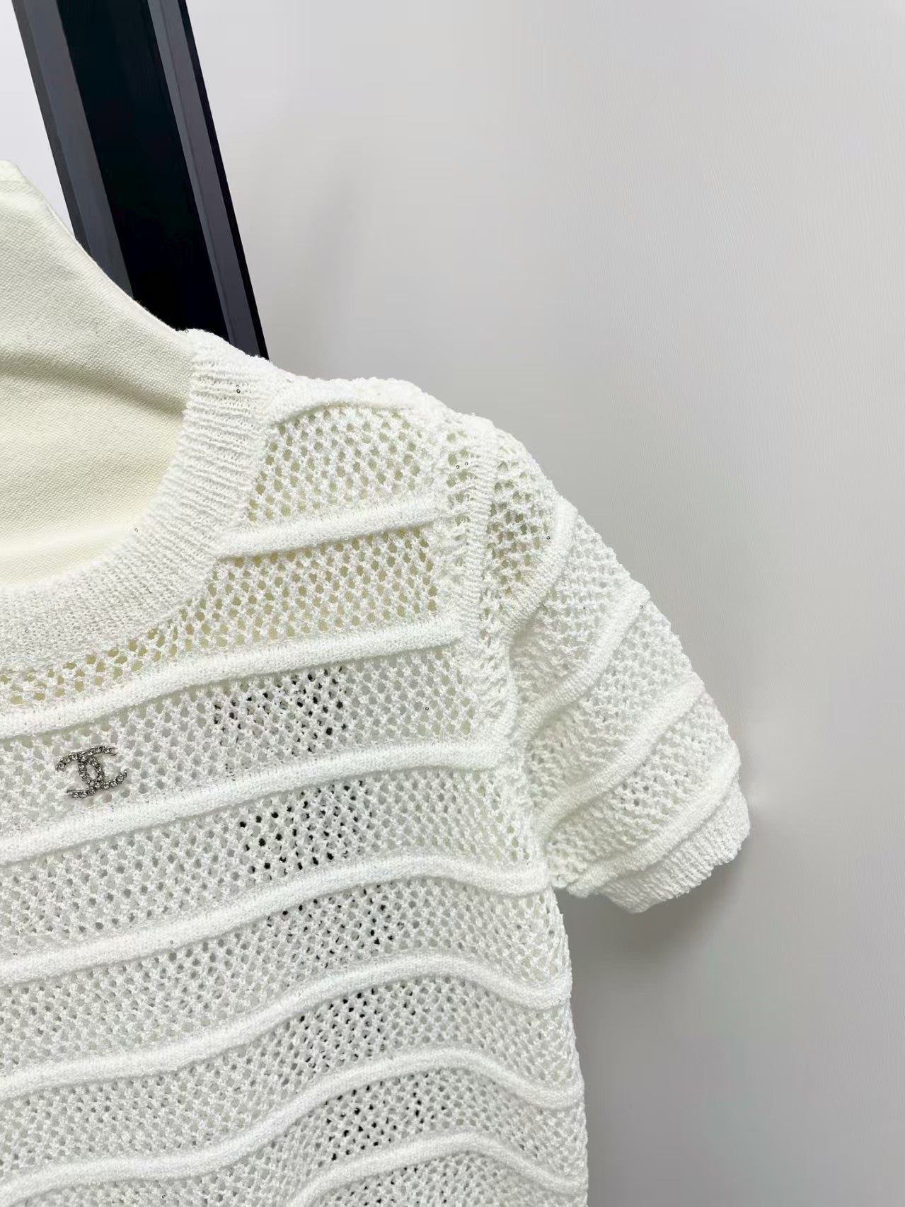 Striped hollow short sleeves