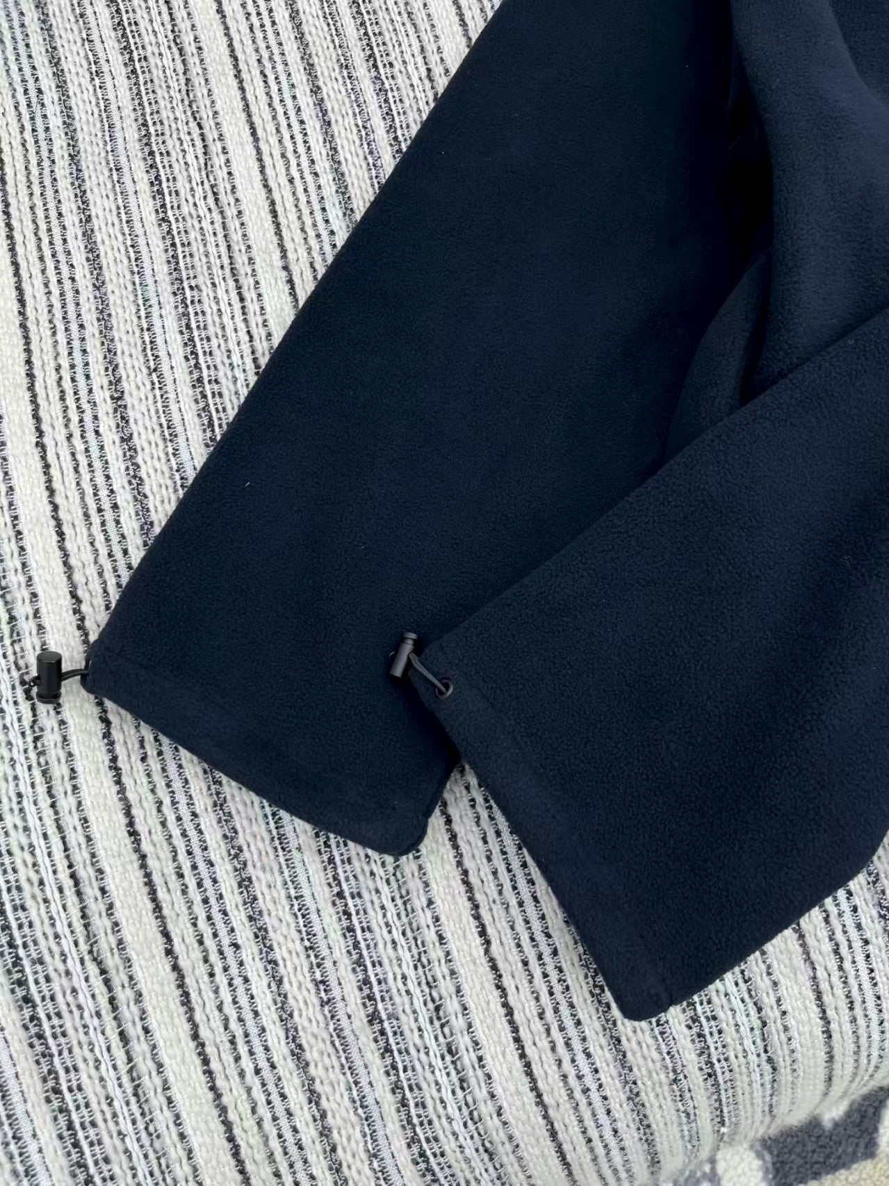 New drawstring fleece hooded jacket