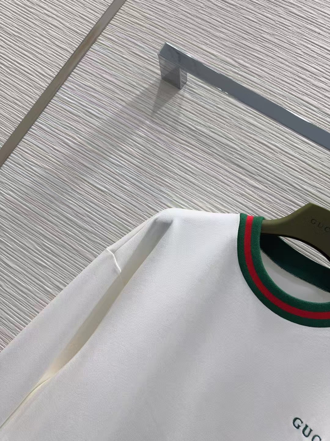 New knitted tops