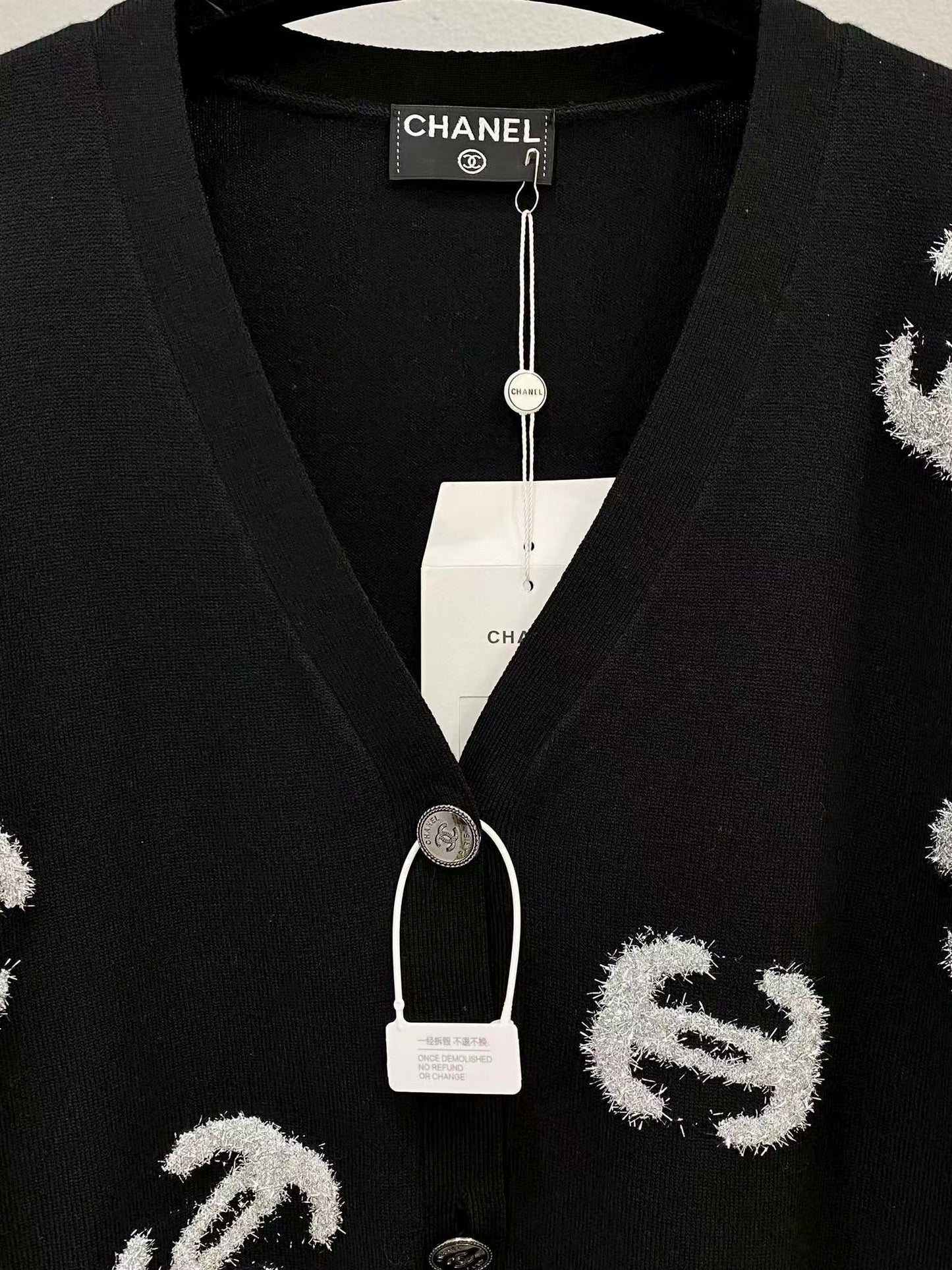 New jacquard silver logo knitted cardigan
