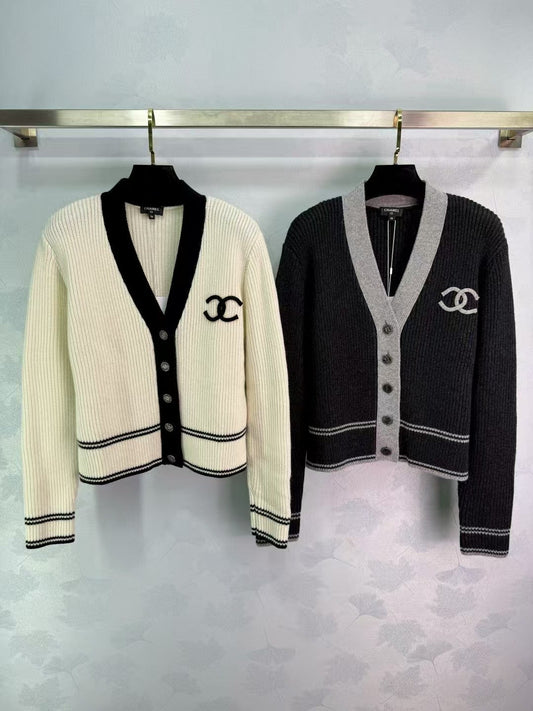 New early autumn color-block knitted cardigan