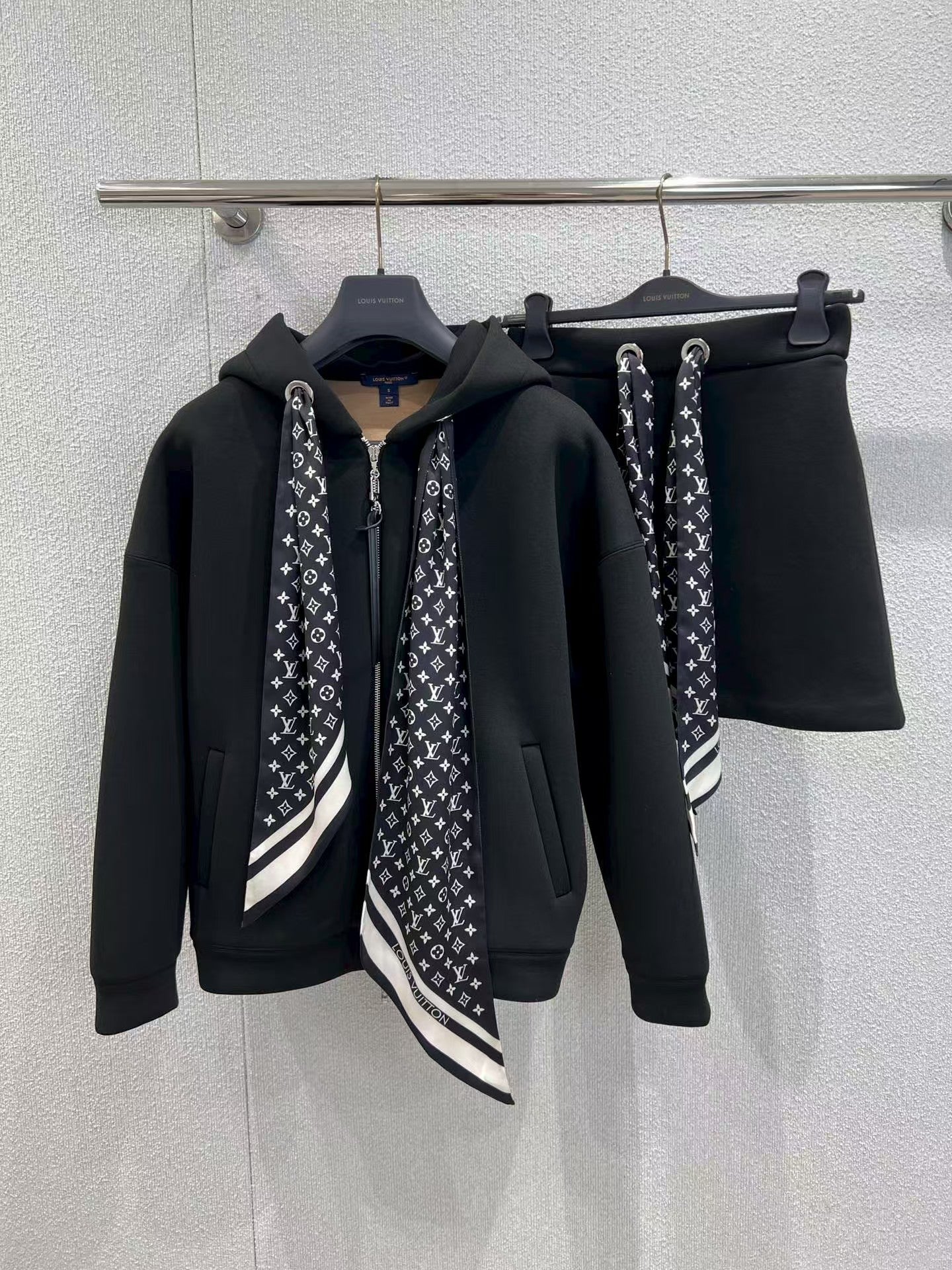 New Early Autumn Zipper Hood + Skirt