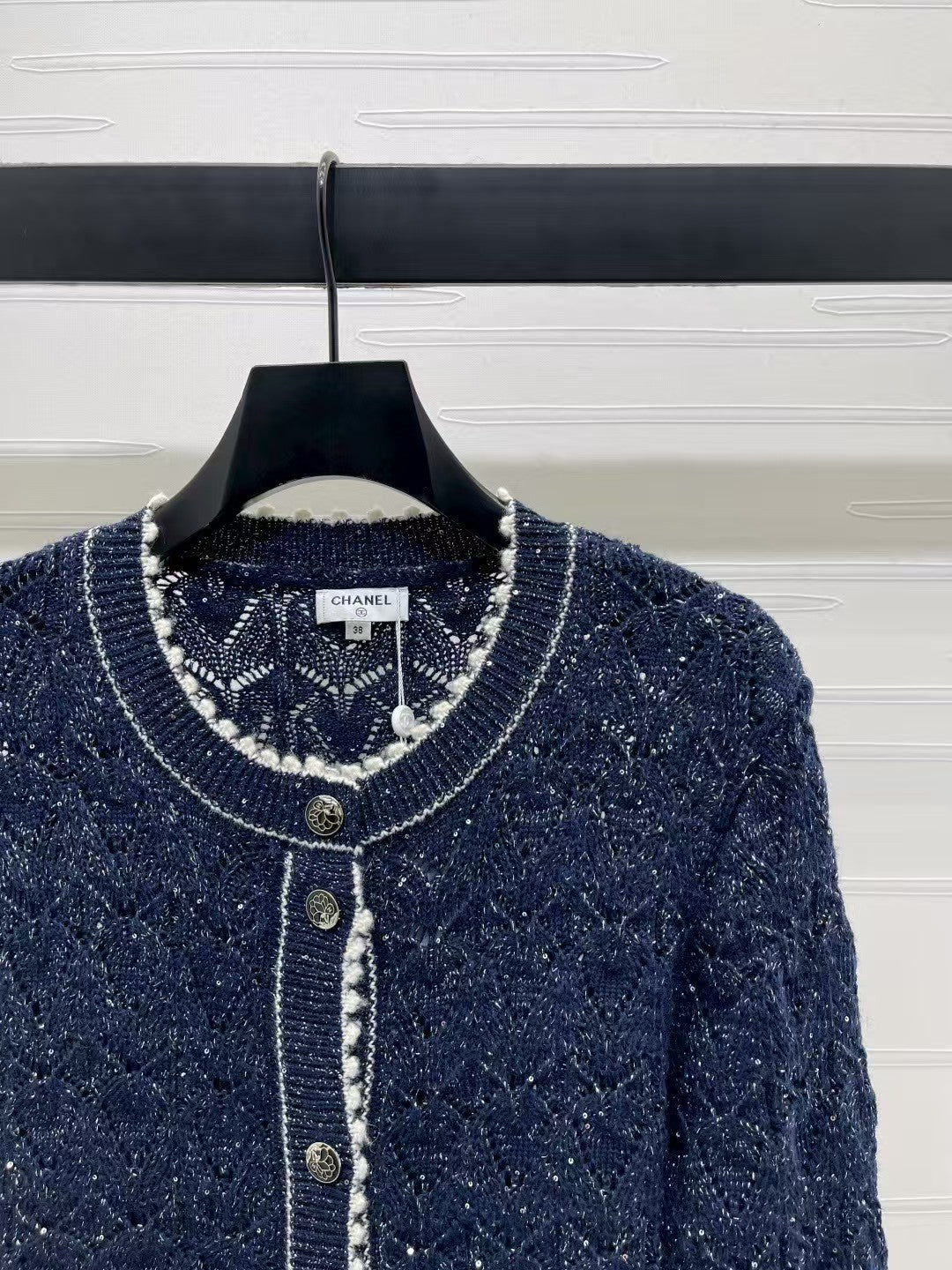 New double-layer contrast color knitted cardigan