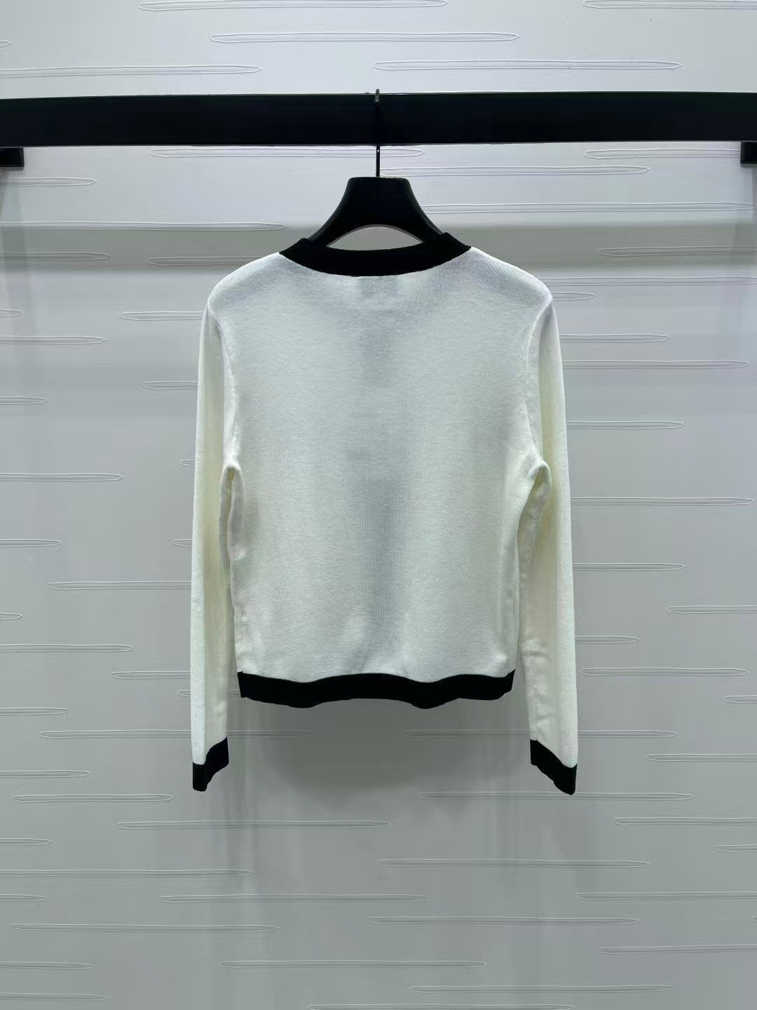 New contrast color knitted cardigan