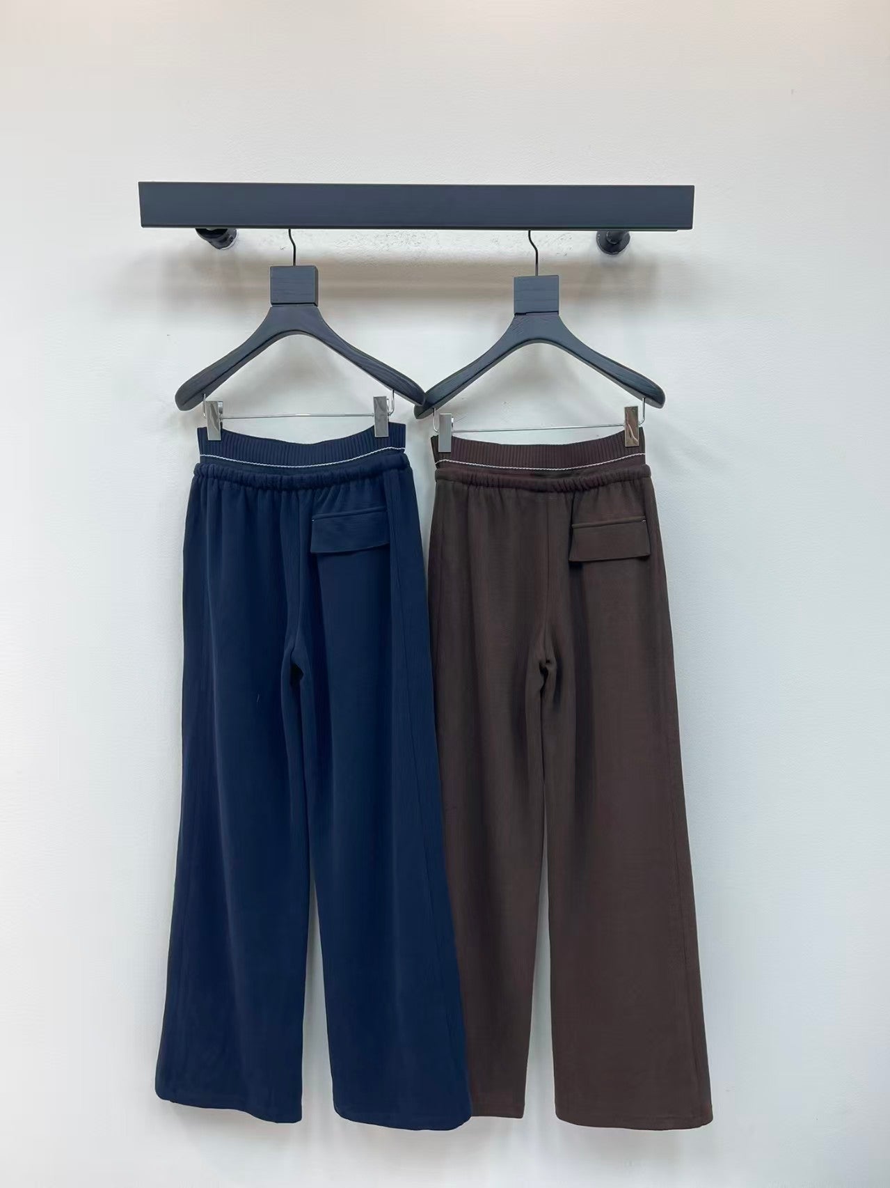New drawstring wide-leg trousers