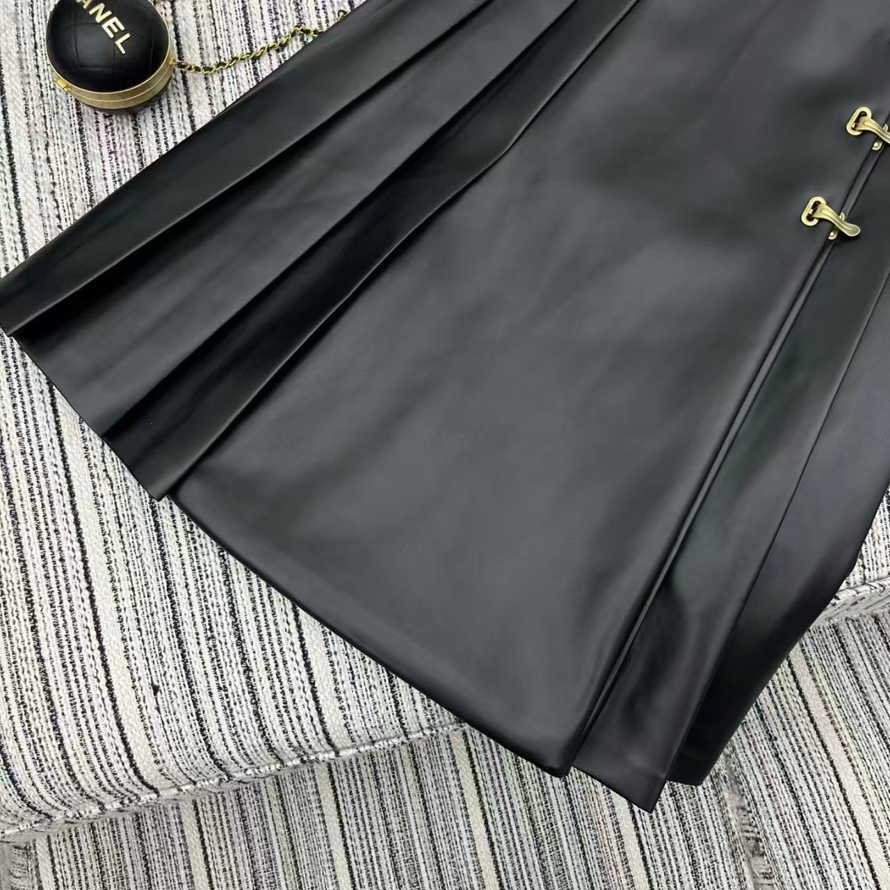 New pleated skirt