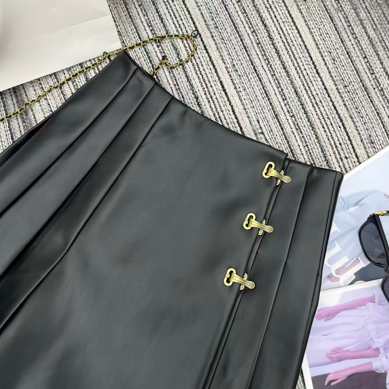 New pleated skirt
