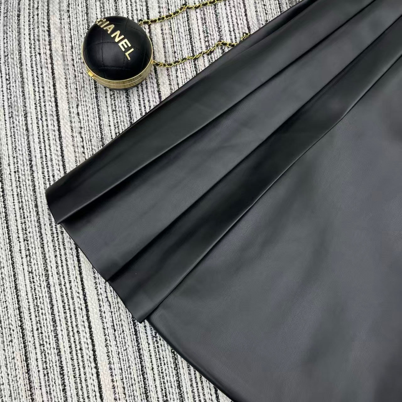 New pleated skirt
