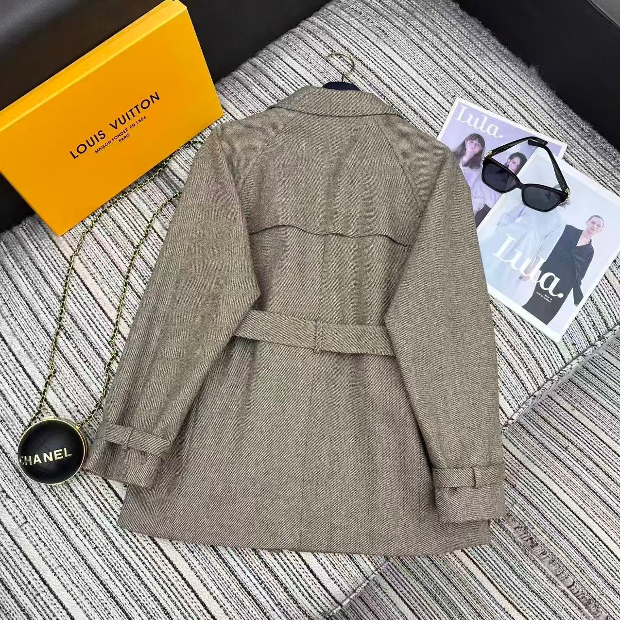 New lapel trench coat style suit jacket