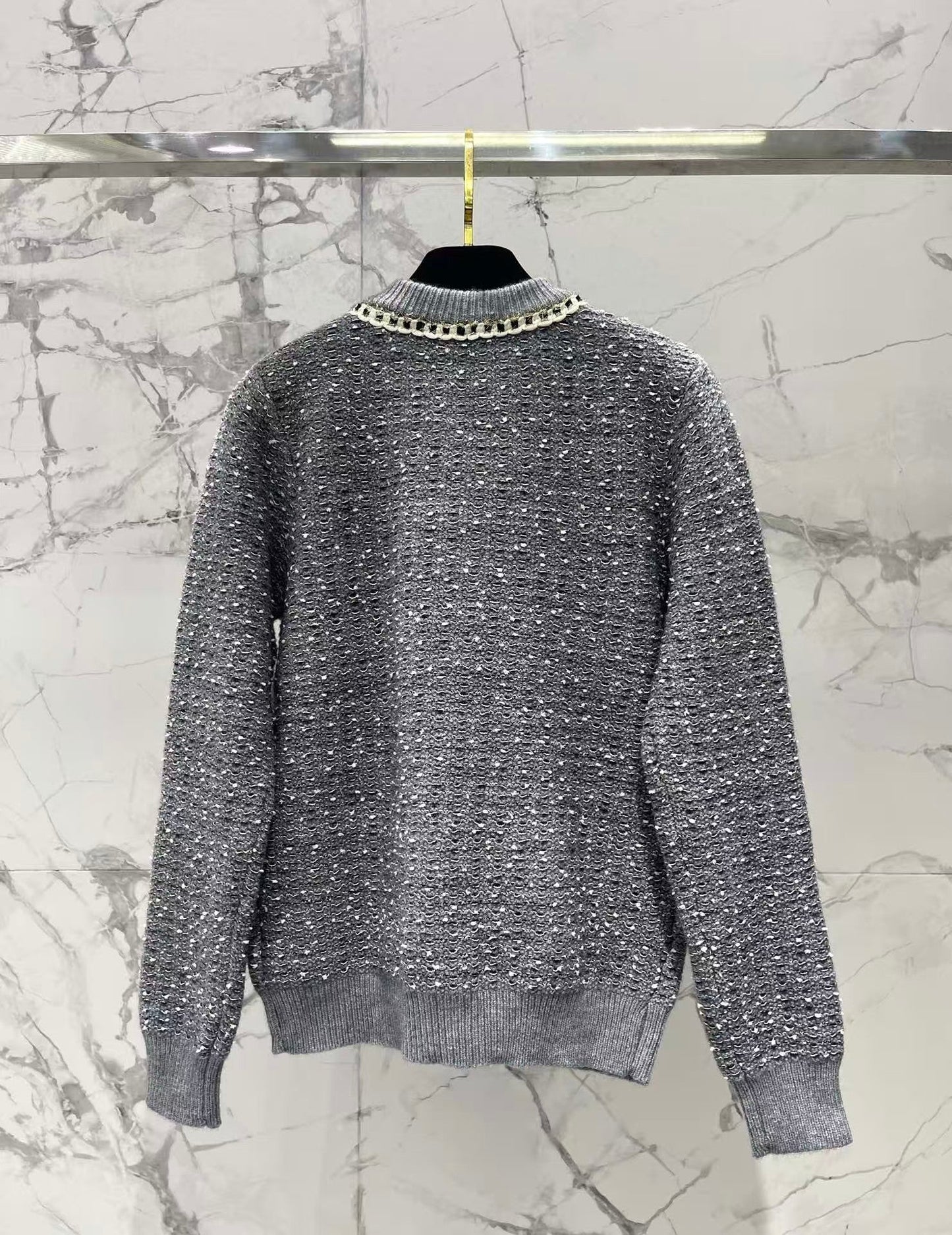 New French-style color-blocked knitwear