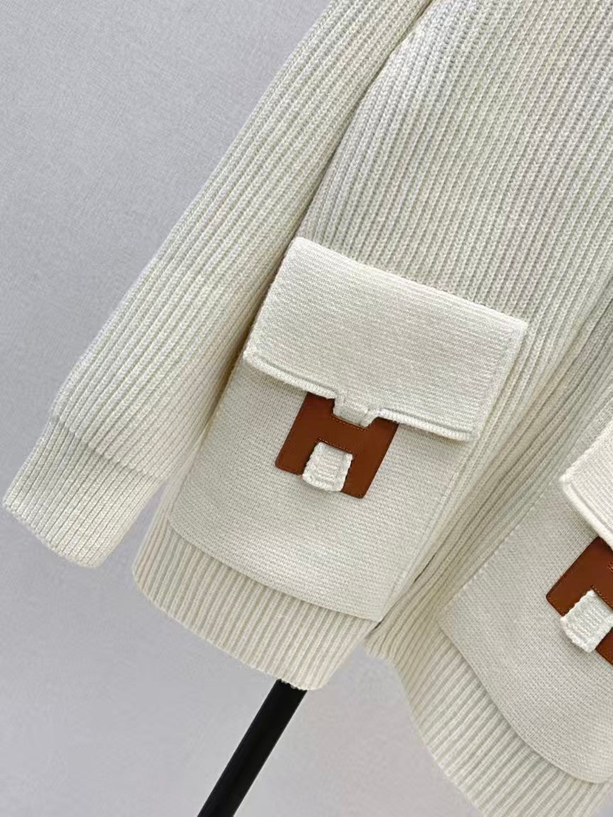 H-patterned pocket wool knit cardigan