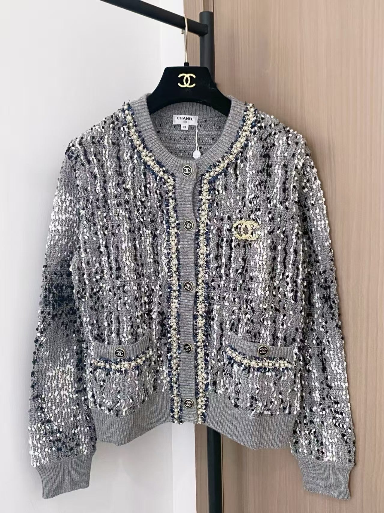 New logo-embellished cardigan