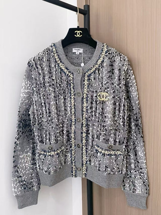 New logo-embellished cardigan