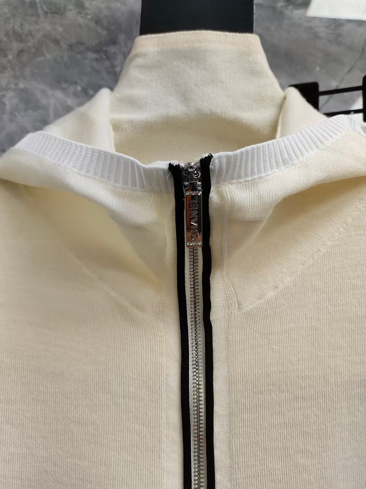 Black and white zip-up hooded cardigan