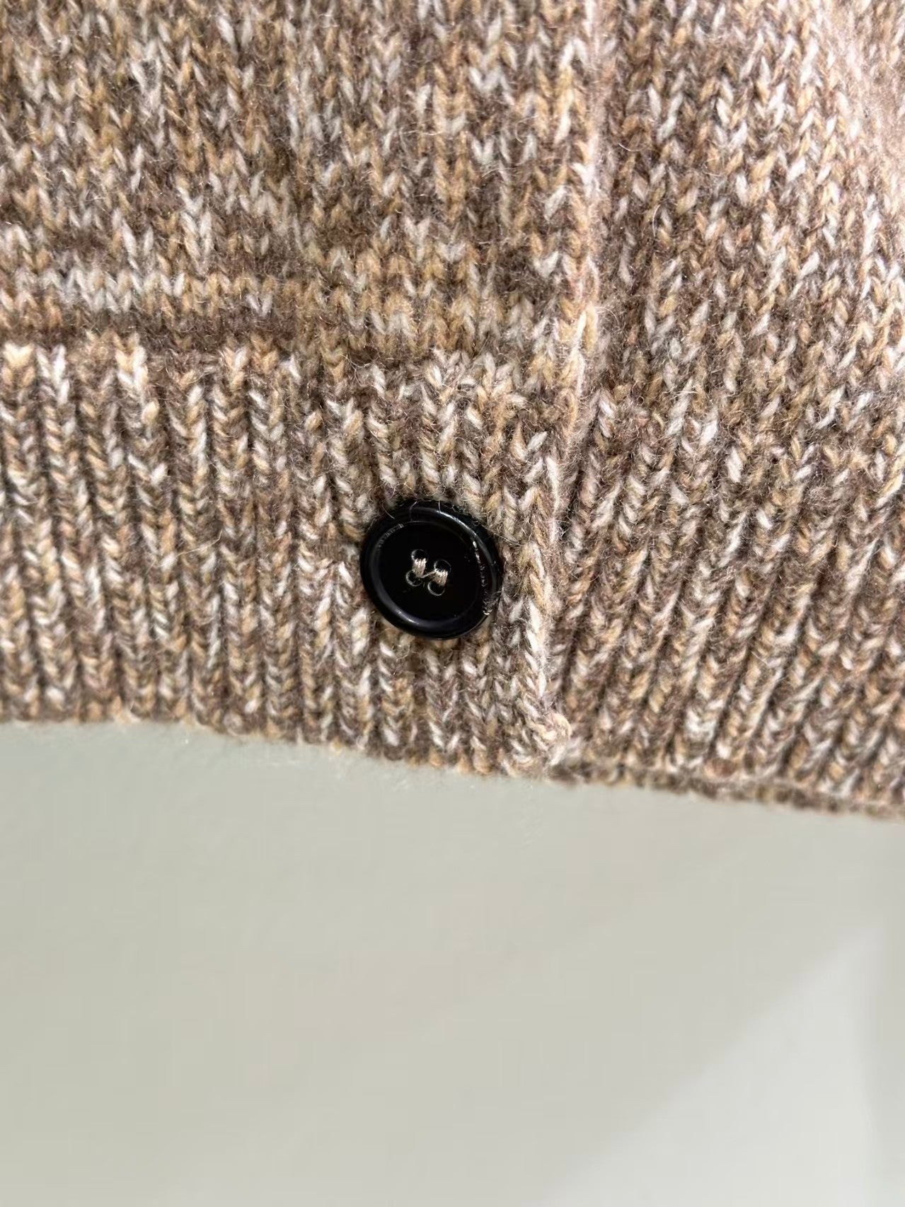 New wool knit cardigan