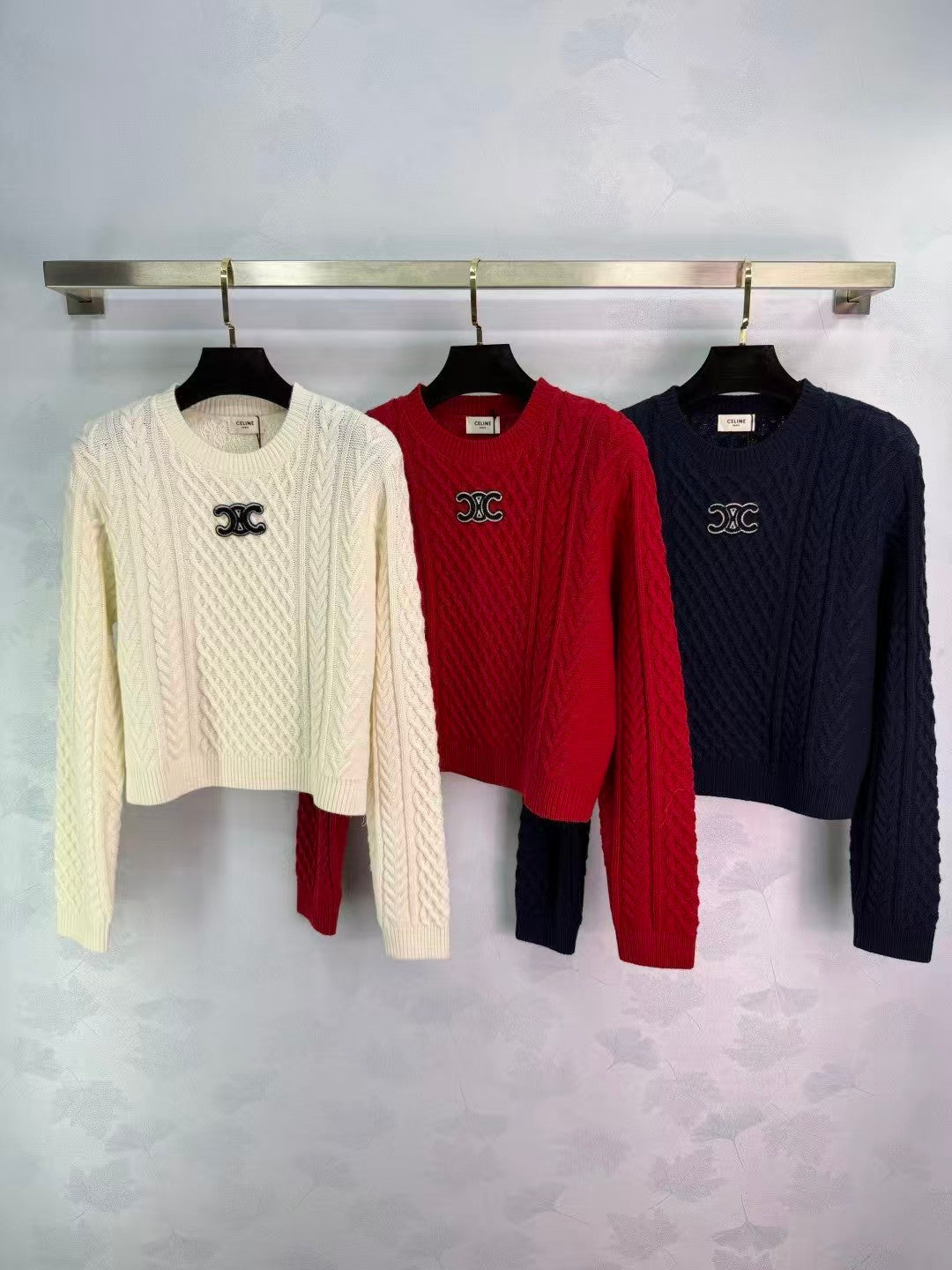 New round neck Arc de Triomphe sweater