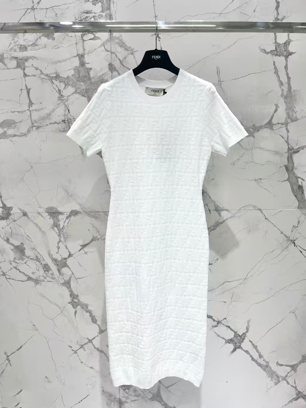 Embossed letter 3D logo knitted dress