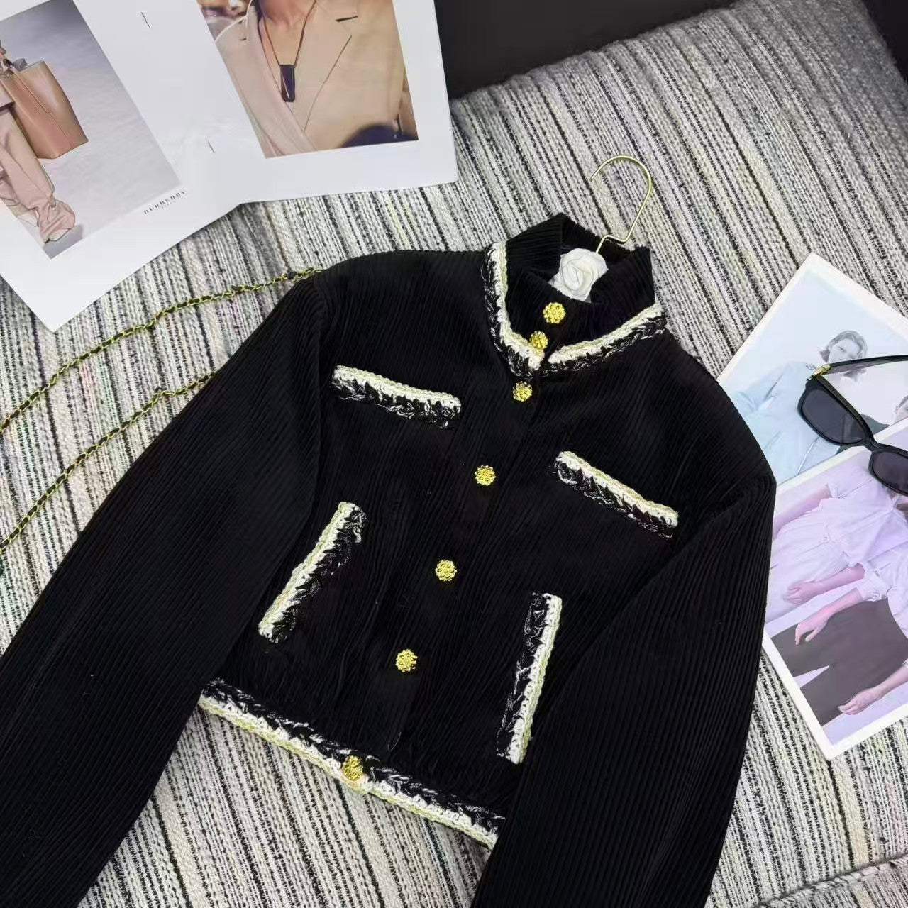 Vertical striped corduroy velvet short jacket