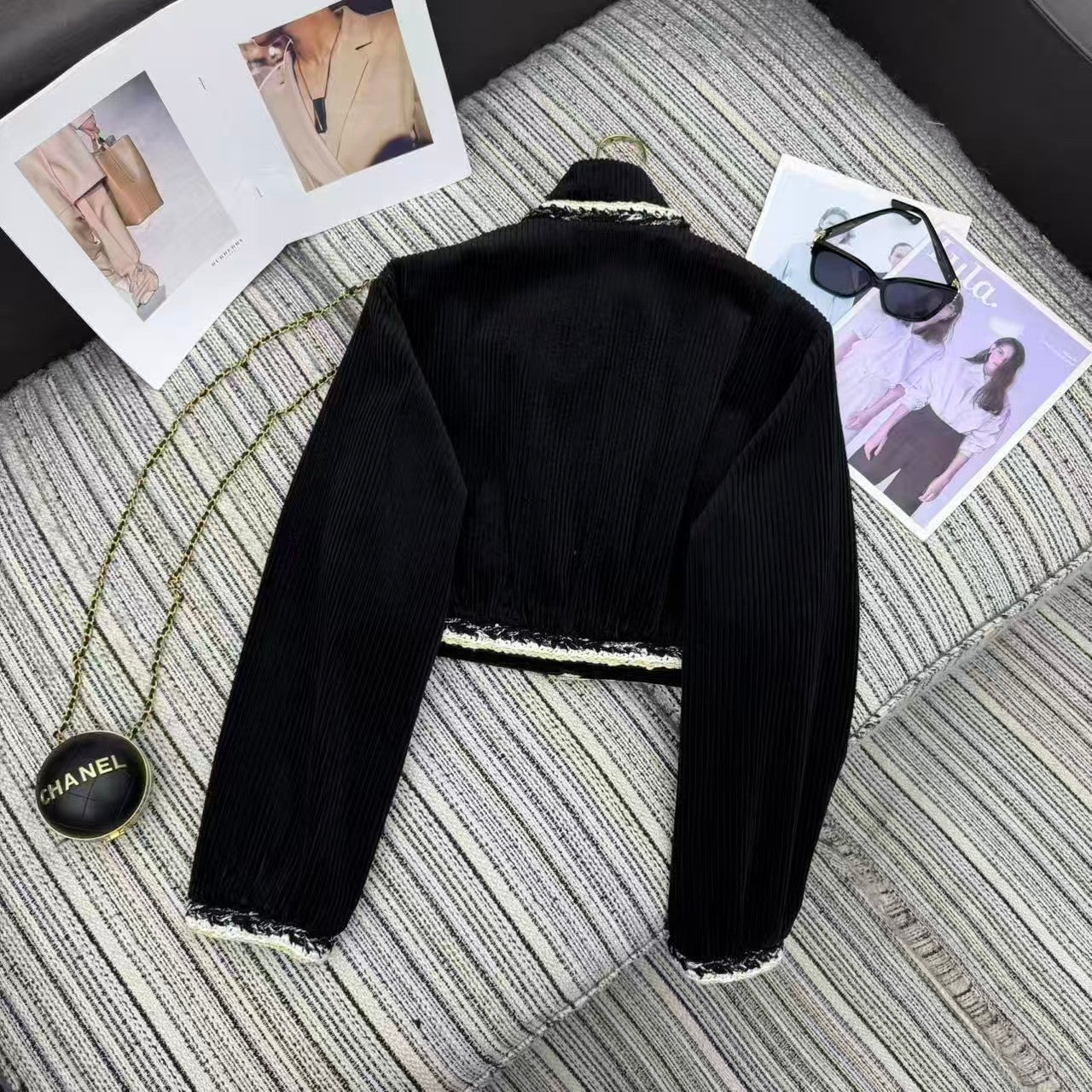 Vertical striped corduroy velvet short jacket