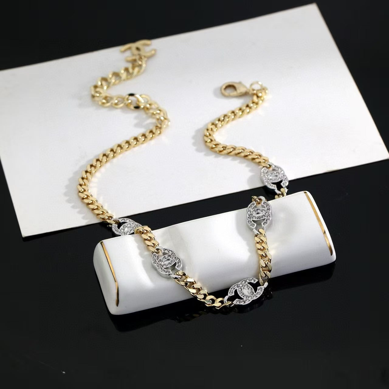 French-style versatile necklace