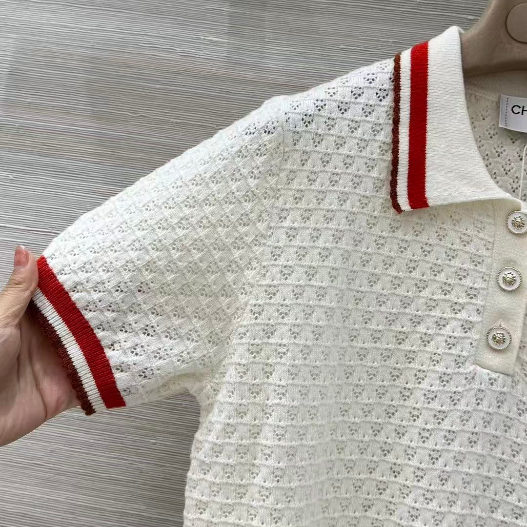 Retro-style polo shirt with cut-out details.