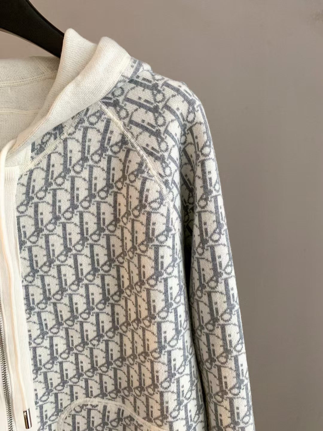 Reversible zippered hooded sweater