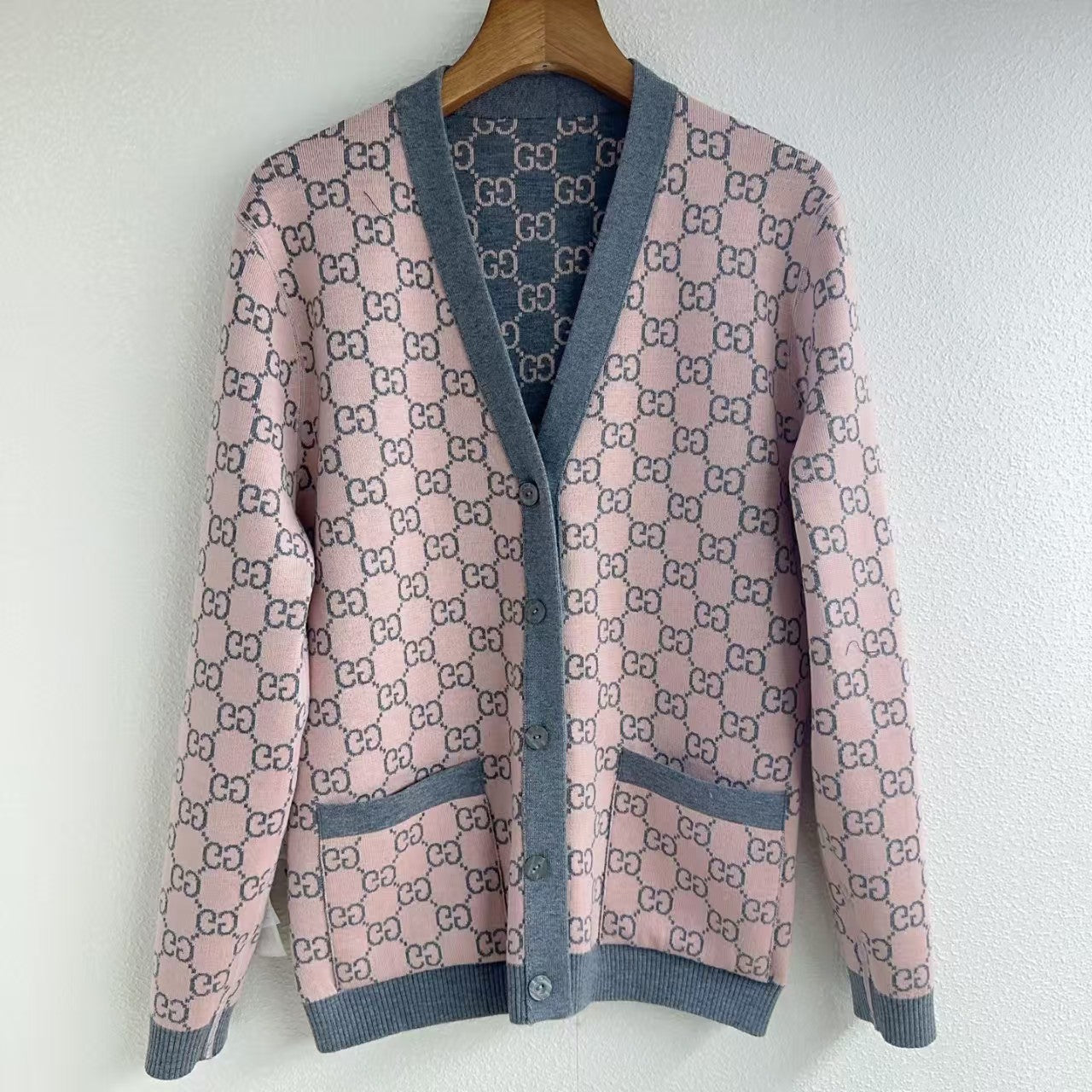 Reversible color-block jacquard knit cardigan