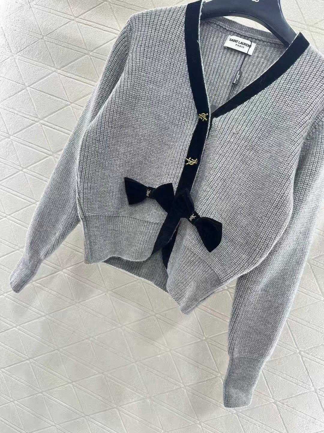 Bow-knot knitted cardigan