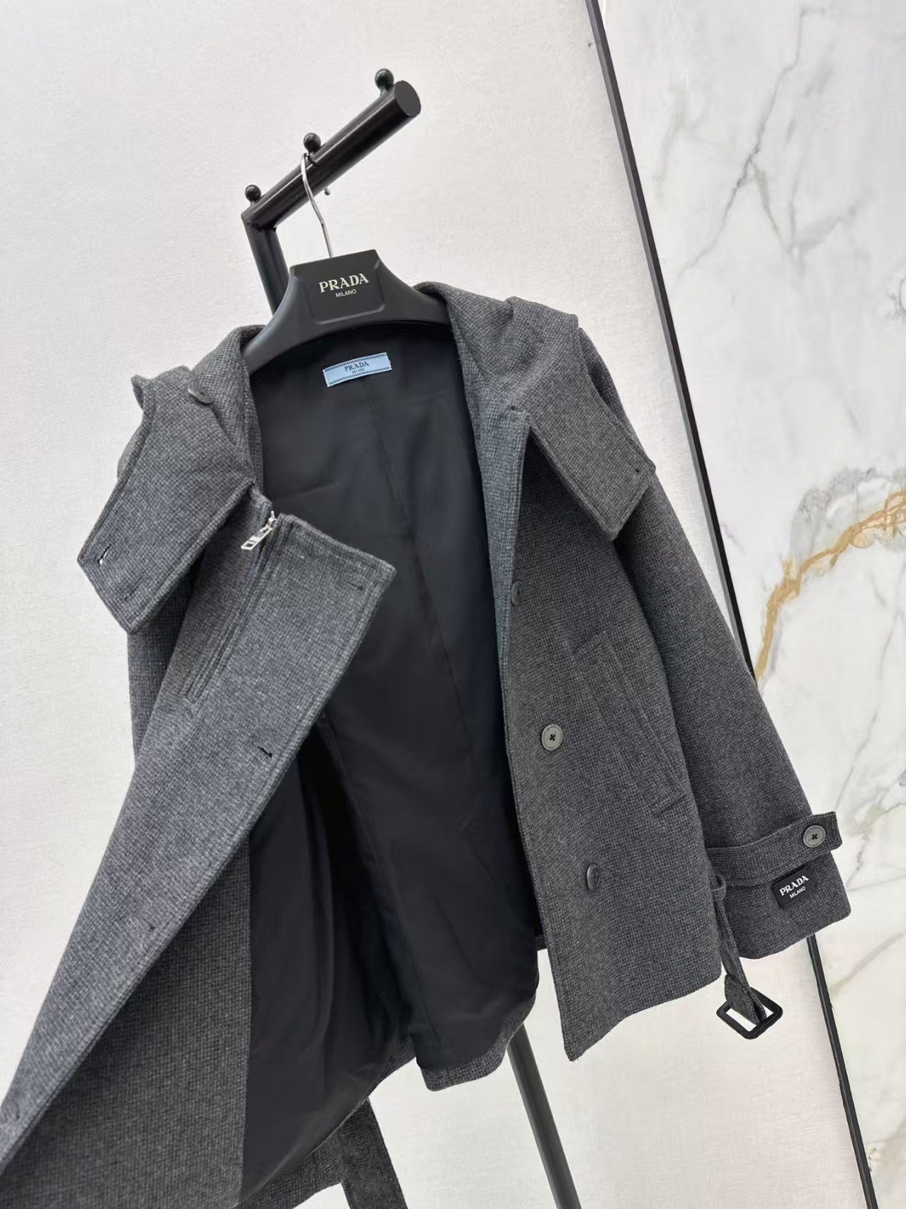 Double-brebreasted hooded wool trench coat