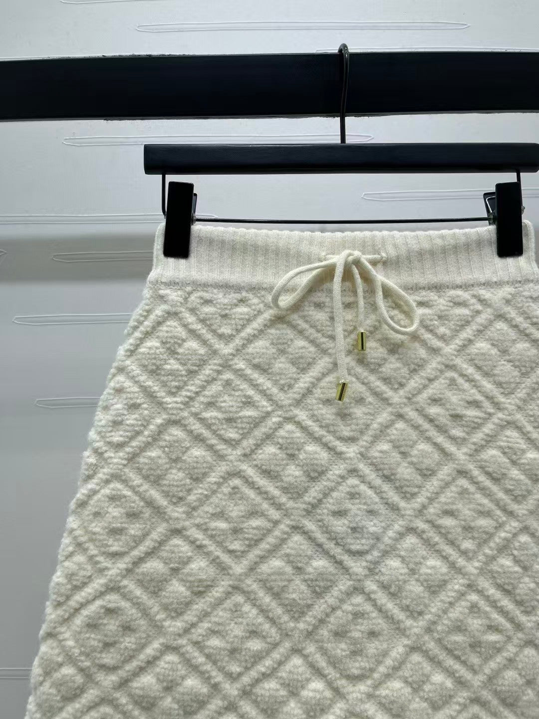 Jacquard knit skirt