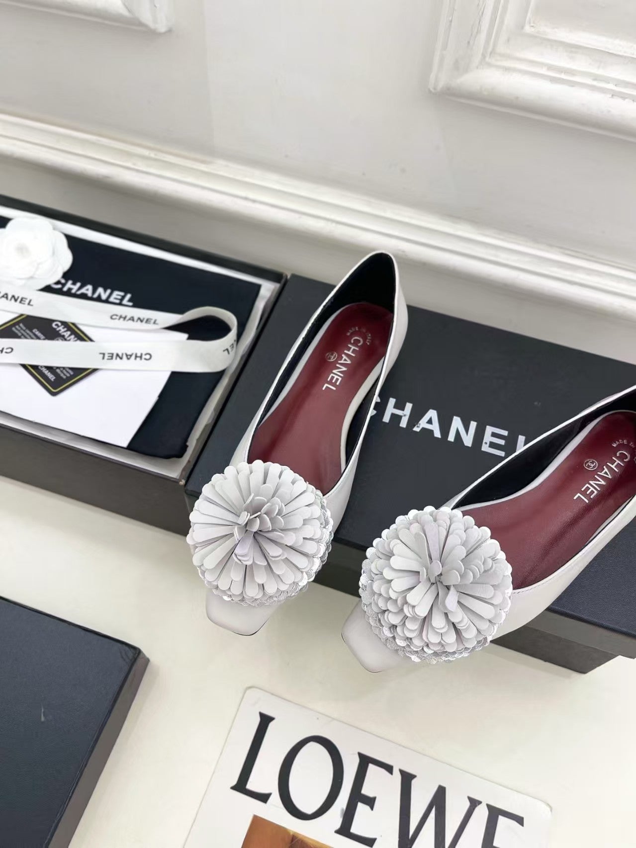 Double C floral flat shoes
