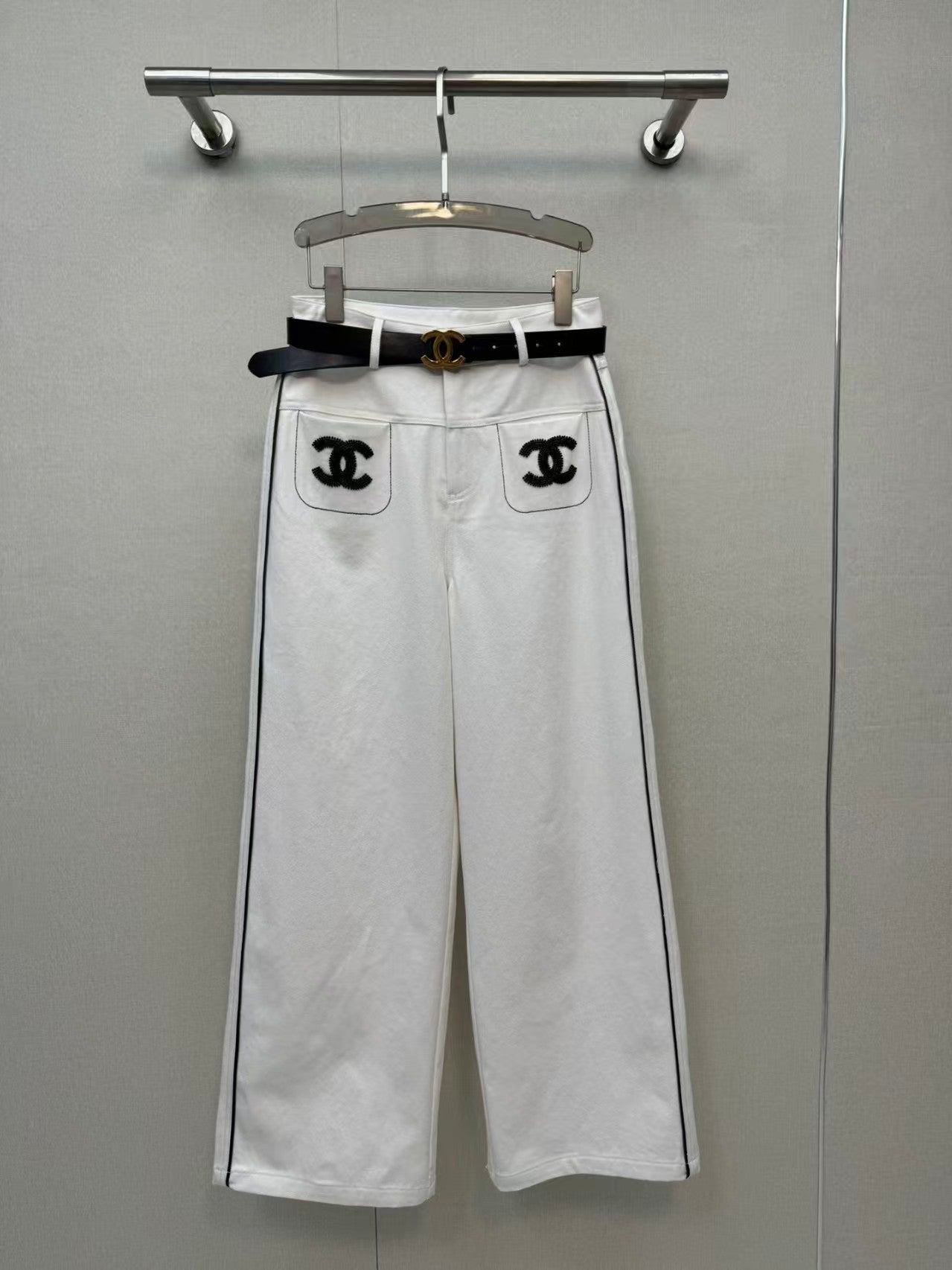 New double-C white denim jeans