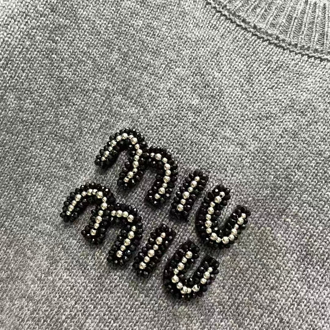 Cashmere sweaters/knitwear